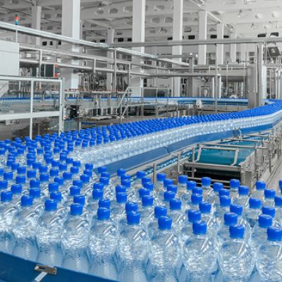 for the production of plastic bottles and bottles on a conveyor belt factory